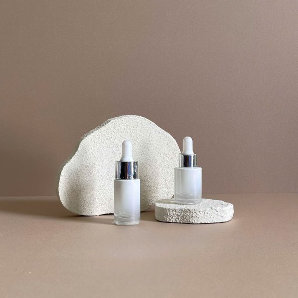 Chai Serum Vai Vuông Sơn Trắng 5 & 10ml